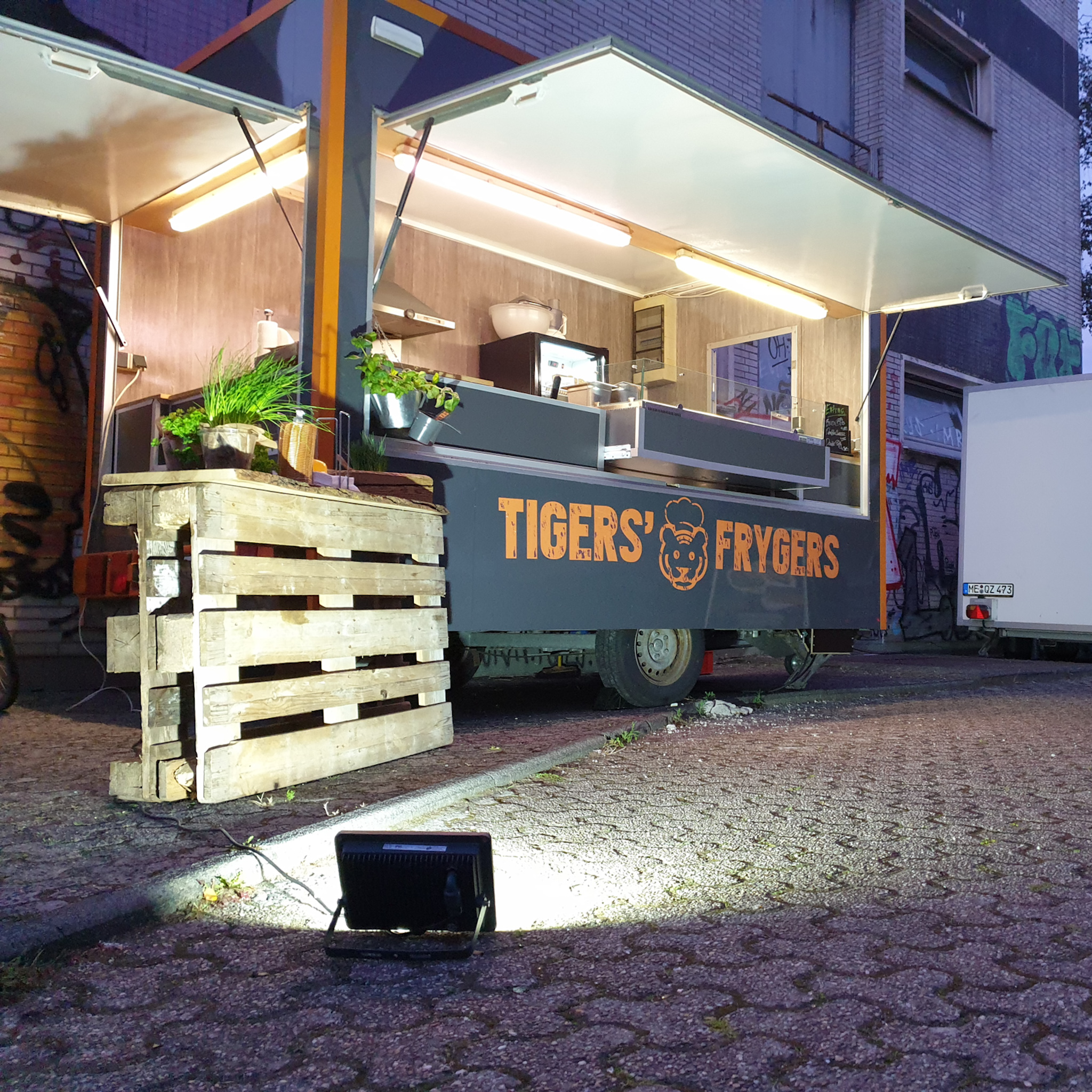 Tigers' Frygers Food Truck